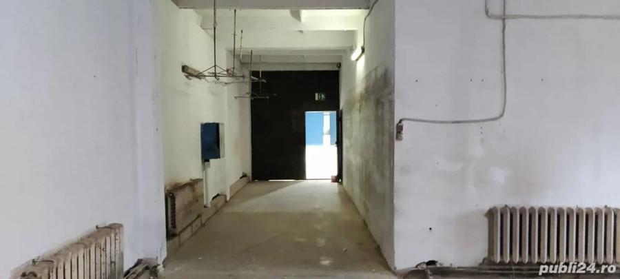 Spațiu comercial, de 866 mp, în Central