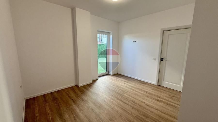 Apartament cu 2 camere semidecomandat, mobilat în Orașul Vechi