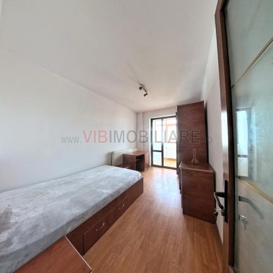 Apartament cu 4 camere semidecomandat, mobilat în Rahova