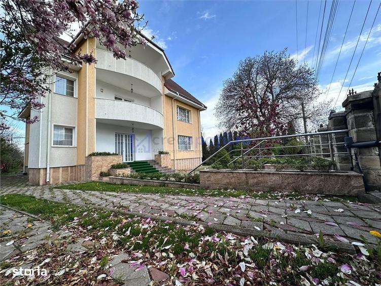 Casă cu 4 camere în Humulești