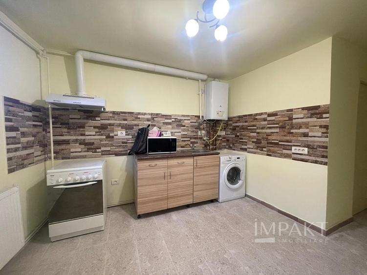 Apartament cu 2 camere decomandat, mobilat în Central