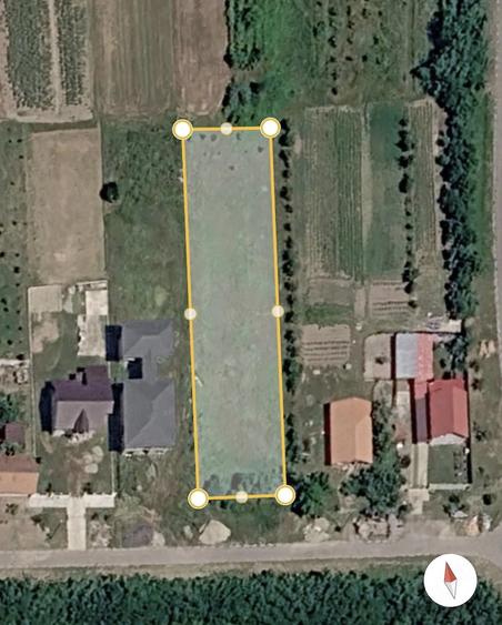 Teren de 2158 mp, în Central