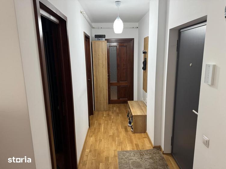 Apartament cu 2 camere decomandat în Dâmbul Rotund