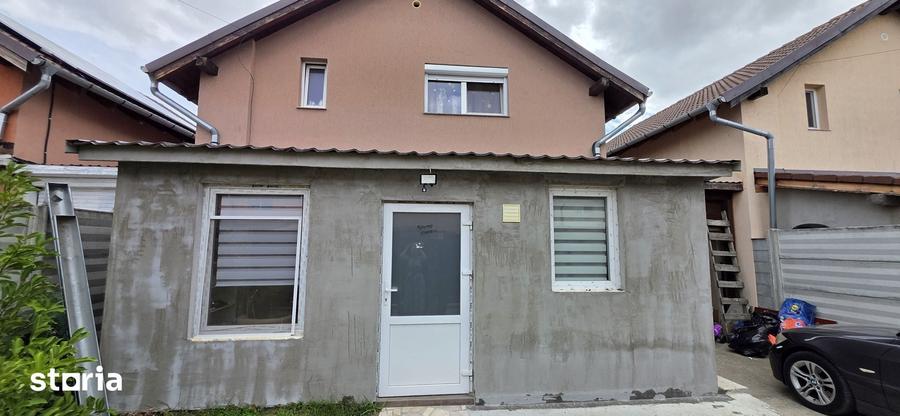 Casă cu 3 camere cu Teren 270 Mp în Nojorid