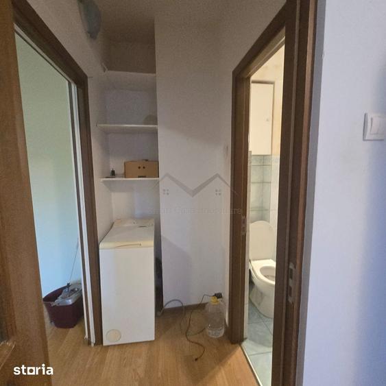 Apartament cu 2 camere semidecomandat în Piața Unirii