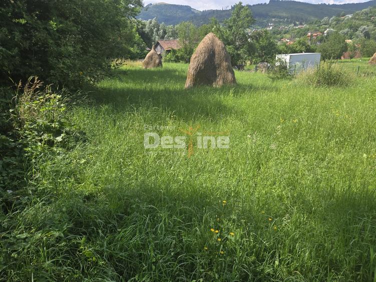 Teren Construcții intravilan de 1030 mp, în Valea Doftanei