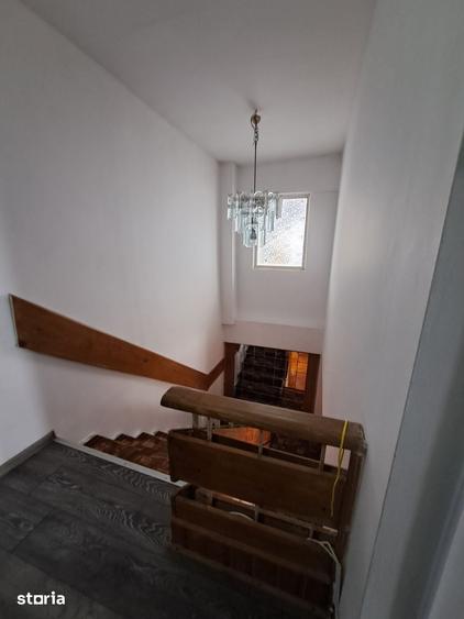 Apartament cu 4 camere în Ultracentral