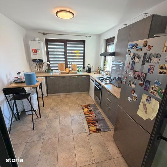 Casă cu 4 camere cu Teren 271 Mp în Balotești