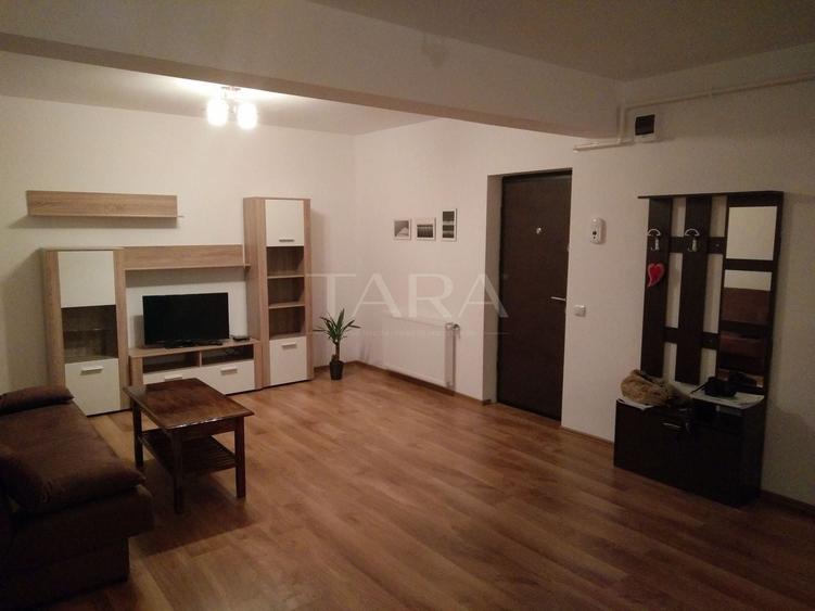 Apartament cu 2 camere semidecomandat, mobilat în Florești — fotografia 2