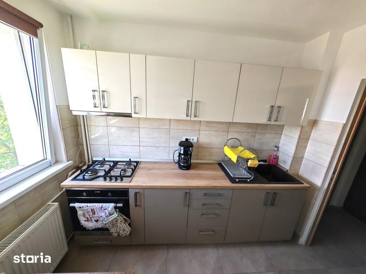 Apartament cu 3 camere în 1 Mai