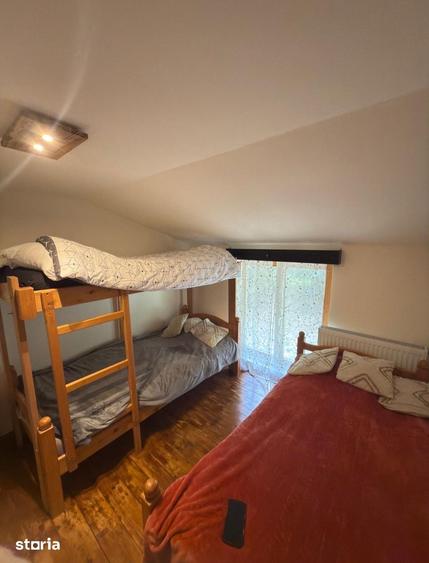 Casă cu 4 camere cu Teren 300 Mp în Tulnici