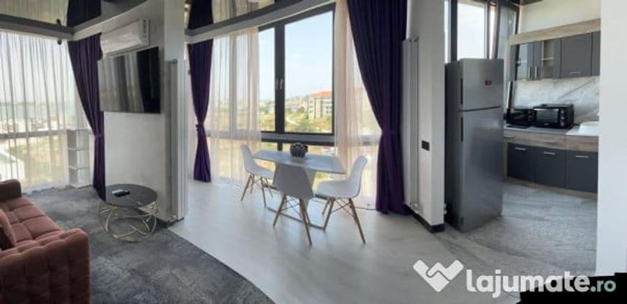 Apartament cu 2 camere semidecomandat, mobilat în Tomis Nord