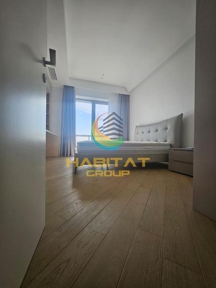 Apartament cu 3 camere semidecomandat în Pipera