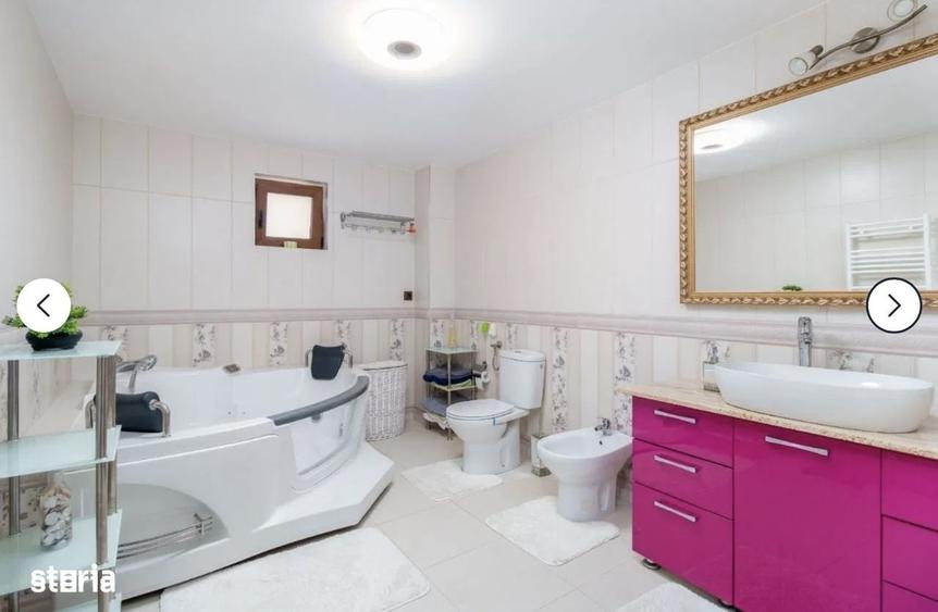 Casă cu 4 camere în Sânmartin