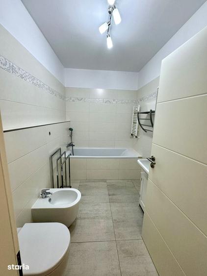 Apartament cu 3 camere decomandat în Micălaca