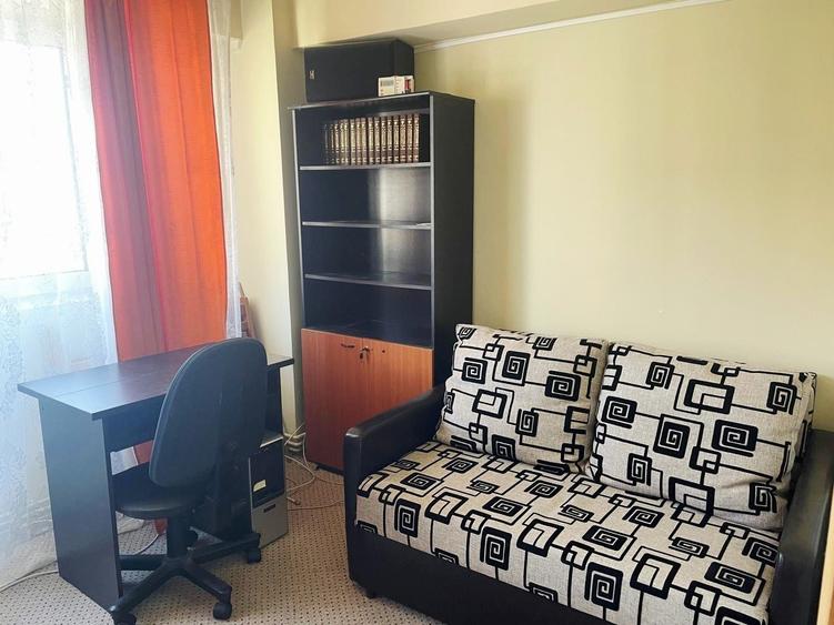 Apartament cu 4 camere decomandat în Ultracentral