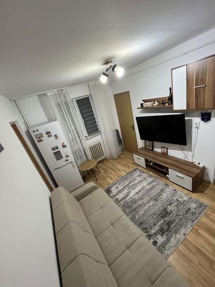 Apartament cu 2 camere în Trivale