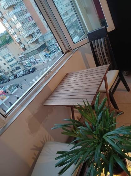 Apartament cu 3 camere decomandat, mobilat în Gară