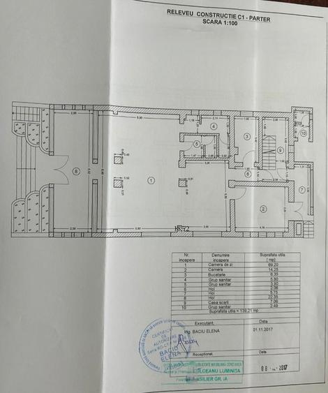 Casă individuală cu 9 camere cu Teren 407 Mp în Coiciu