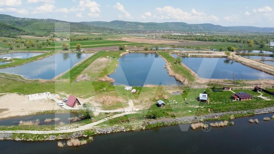Teren de 35251 mp, în Central