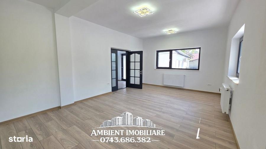 Casă cu 4 camere cu Canalizare în Ultracentral
