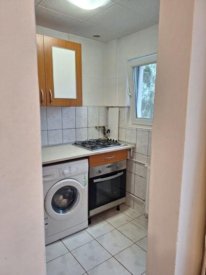 Garsonieră decomandată în Dosu Bricii