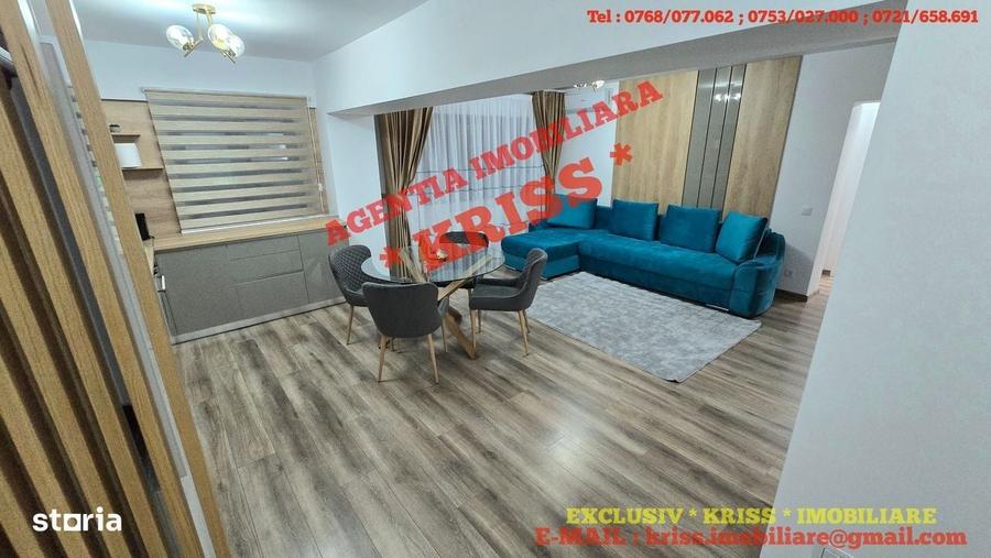 Apartament cu 4 camere decomandat în Ultracentral
