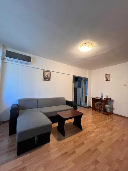 Apartament cu 2 camere decomandat în Ultracentral