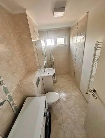 Apartament cu 4 camere decomandat în Tipografilor