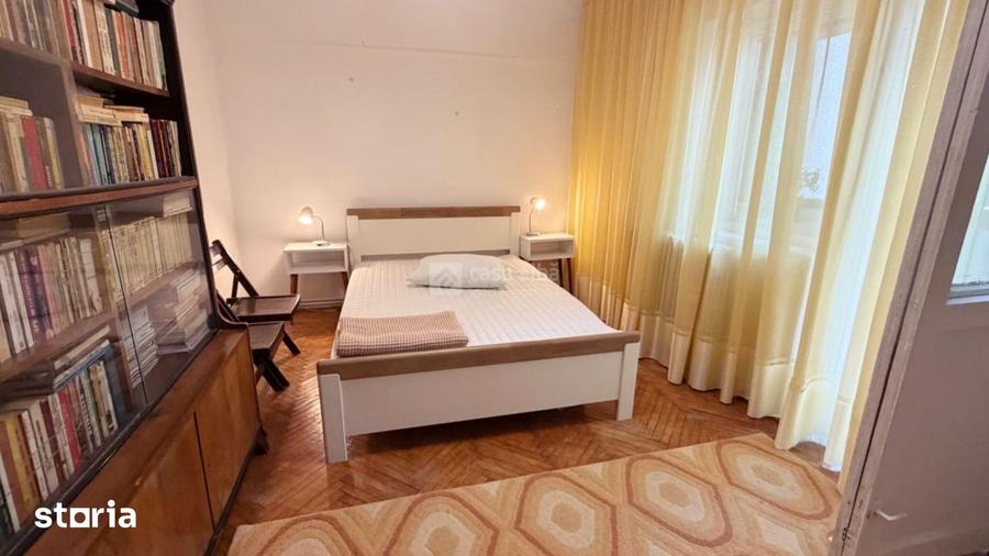 Apartament cu 2 camere decomandat în Hala Centrală