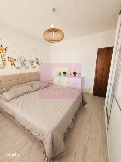 Apartament cu 3 camere în Nerva Traian