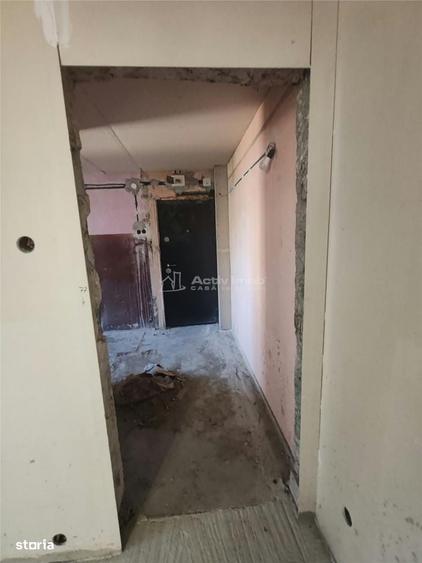 Apartament cu 2 camere nedecomandat în Central