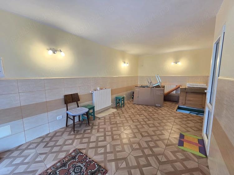Spațiu comercial, de 62 mp, în Micro 17