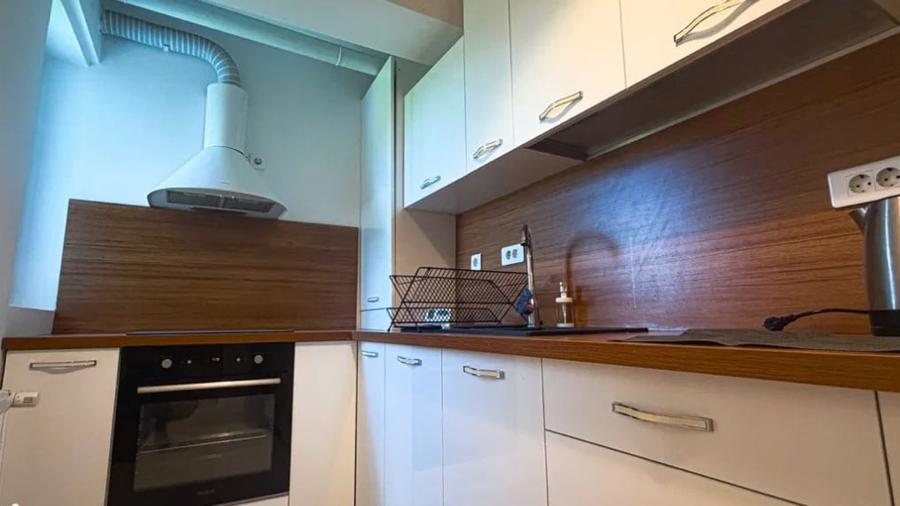 Apartament cu 2 camere semidecomandat, mobilat în Floreasca