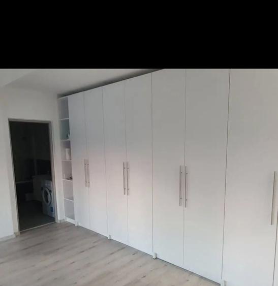 Apartament cu 3 camere în Iosia