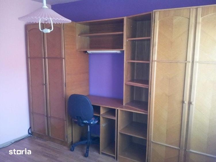 Apartament cu 4 camere decomandat în Gării