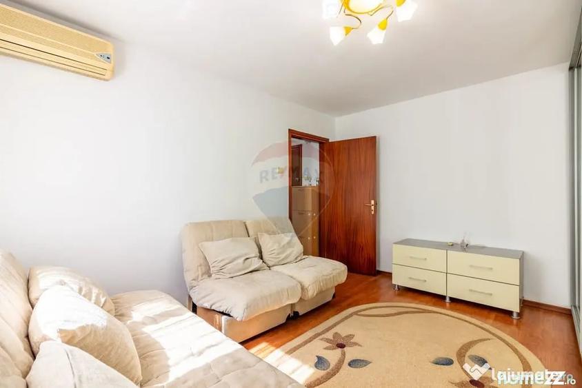 Apartament cu 2 camere decomandat în Industriilor