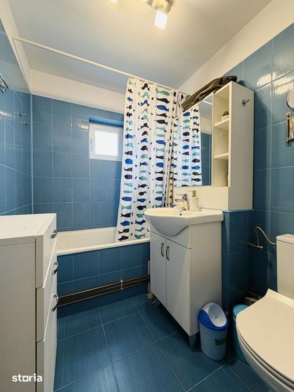 Apartament cu 3 camere decomandat, mobilat în Soarelui