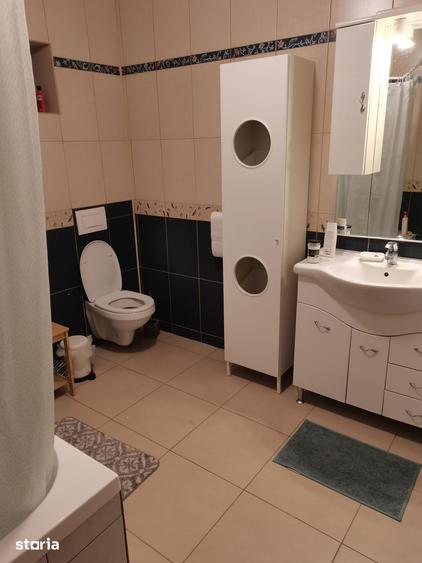 Casă cu 5 camere cu Teren 1000 Mp în Aninoasa