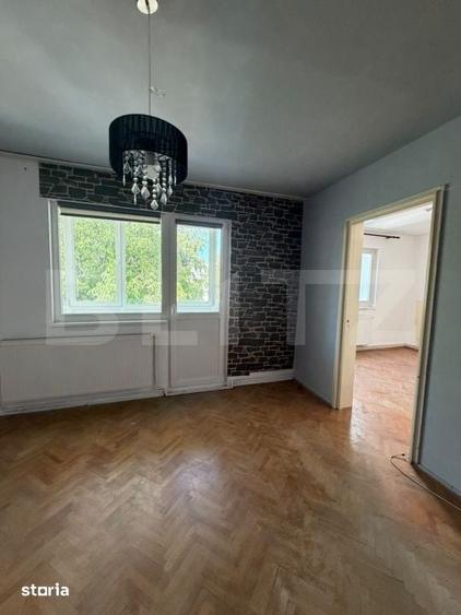 Apartament cu 3 camere în Dâmbu Pietros