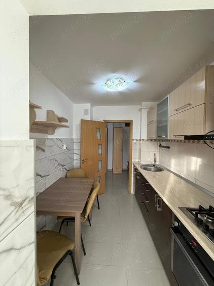 Apartament cu 2 camere decomandat în Micro 16