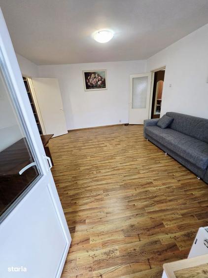 Apartament cu 2 camere decomandat, mobilat în 9 Mai