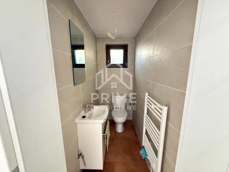 Casă cu 4 camere cu Teren 626 Mp în Central