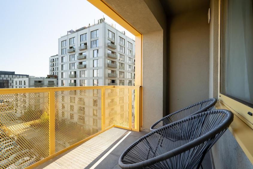 Apartament cu 2 camere semidecomandat, mobilat în Aviației