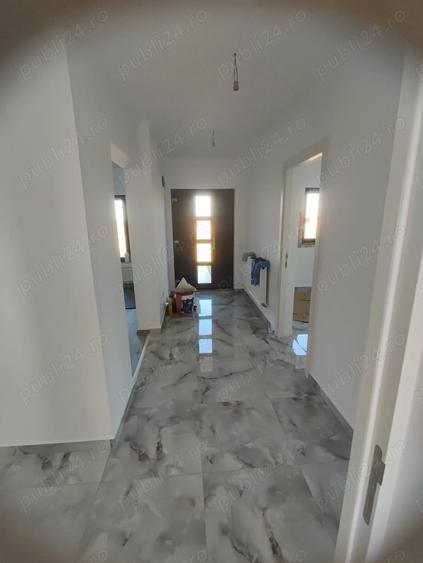 Casă cu 3 camere cu Teren 575 Mp în Miroslava