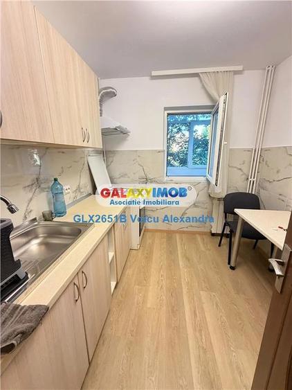 Apartament cu 2 camere decomandat, mobilat în Berceni