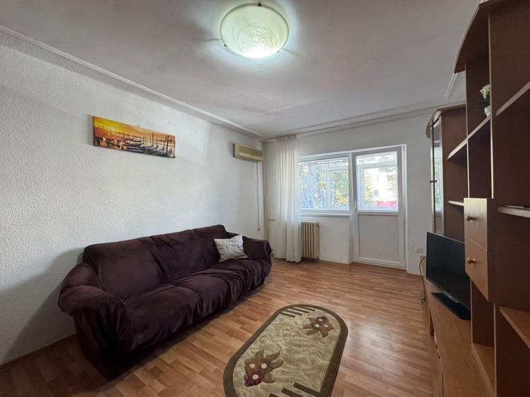Apartament cu 2 camere decomandat în Dacia