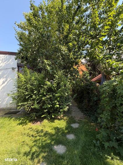 Casă cu 2 camere cu Teren 400 Mp în 1 Mai