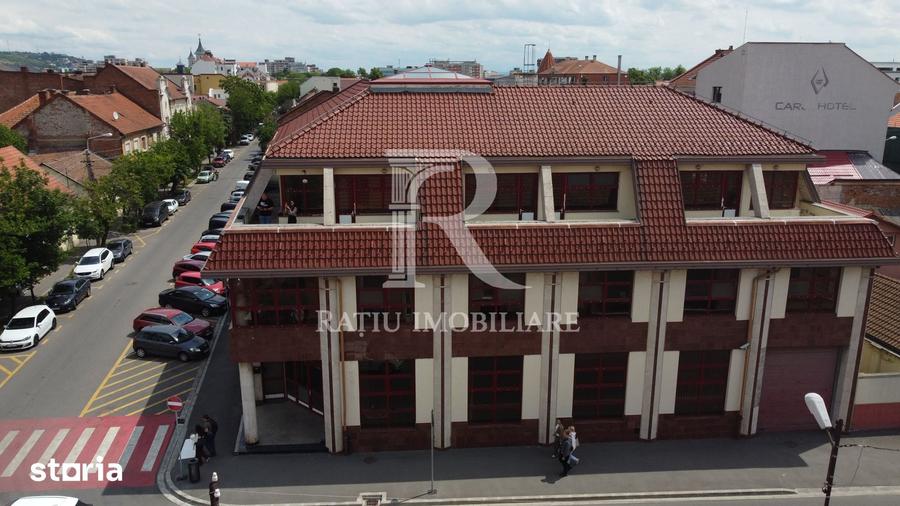 Spațiu comercial, de 1,691 mp, în Orașul Nou