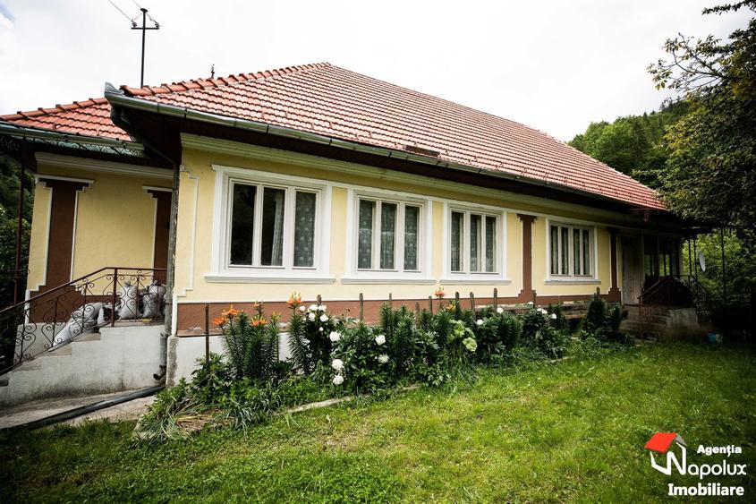 Casă cu 3 camere în Vale
